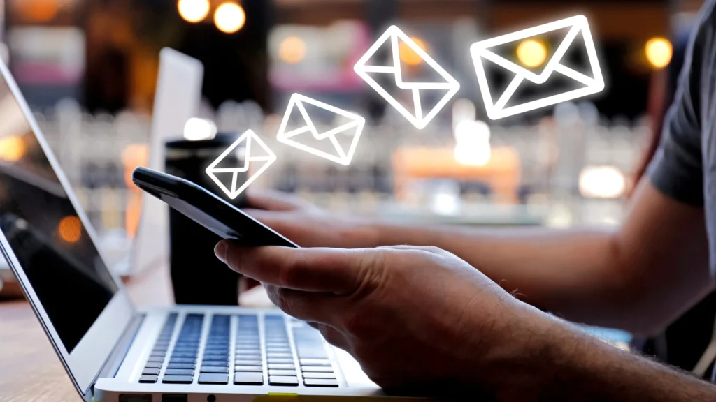 Envoyer un message groupé grâce à une liste de diffusion Gmail